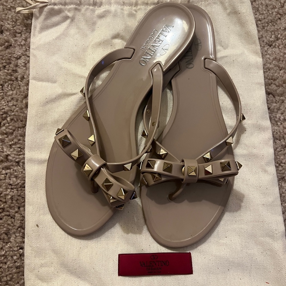 Valentino Garavani Women's Rockstud Thong Sandals